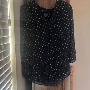 Jones New York Black and White Patterned Blouse